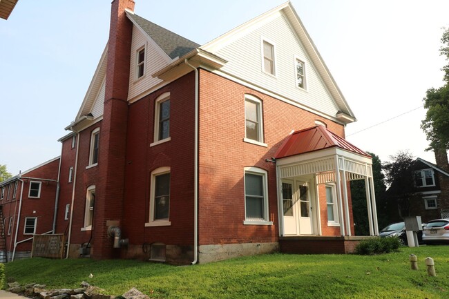property at 726 W College Ave