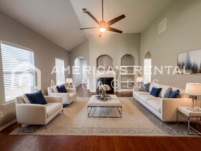 4708 Rosser Loop Dr in Bessemer, AL - Building Photo - Building Photo