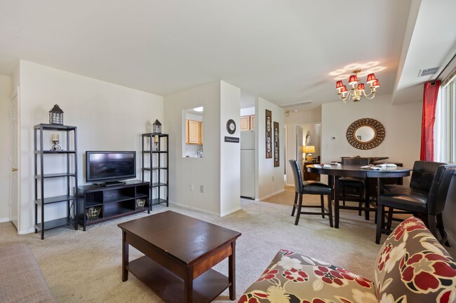 The Apartments at Oak Hill in Hagerstown, MD - Building Photo - Interior Photo