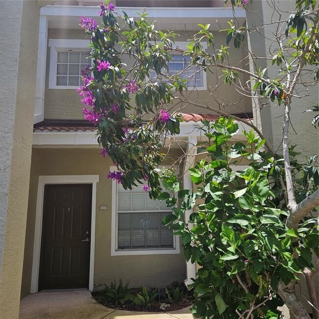 5500 BENTGRASS Dr in Sarasota, FL - Building Photo - Building Photo