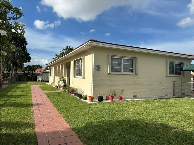 property at 3515 SW 5th St