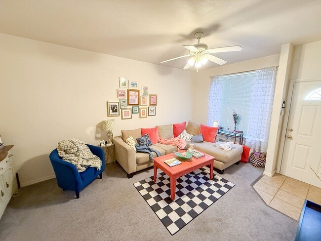 3552 SW 30th Way in Gainesville, FL - Building Photo - Building Photo