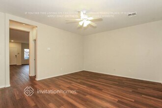 17661 W Lundberg St in Surprise, AZ - Building Photo - Building Photo