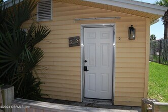 222 7th Ave S in Jacksonville Beach, FL - Building Photo - Building Photo