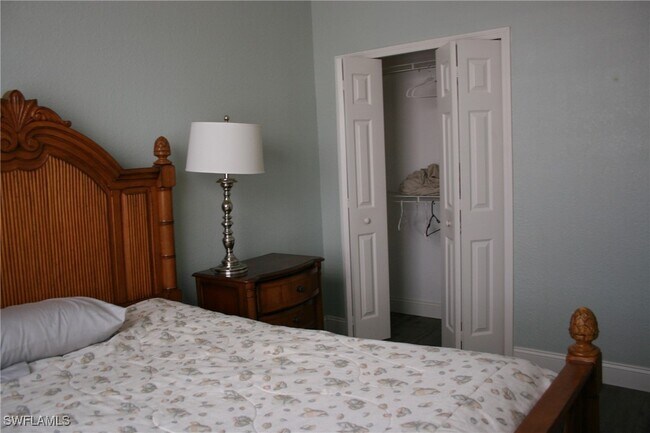 2700 Via Presidio in North Fort Myers, FL - Building Photo - Building Photo
