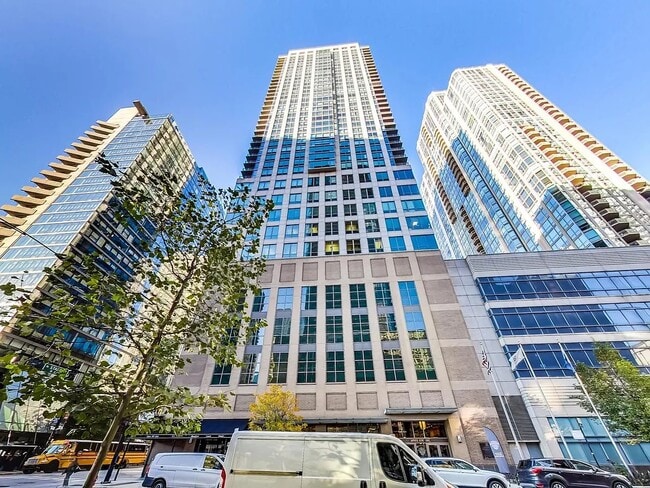 property at 2 E Erie St