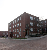 126-128 Roselawn Ave Apartments