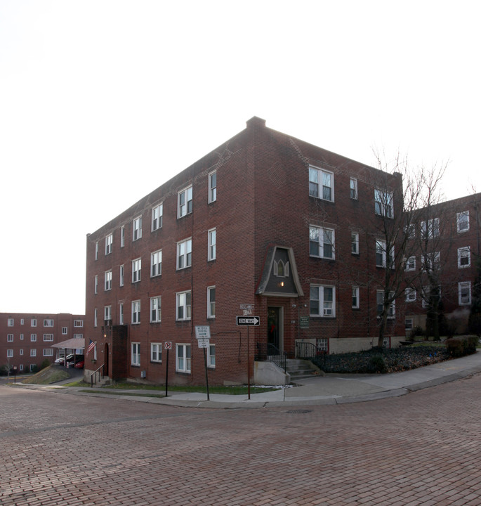 126-128 Roselawn Ave in Pittsburgh, PA - Foto de edificio