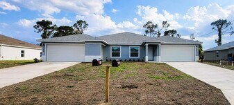 4749 27th St SW in Lehigh Acres, FL - Building Photo