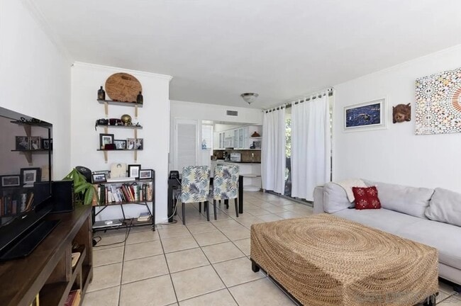 4076 Illinois St, Unit 4 in San Diego, CA - Building Photo - Building Photo