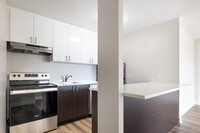 Rue Mistral in Montréal, QC - Building Photo - Interior Photo