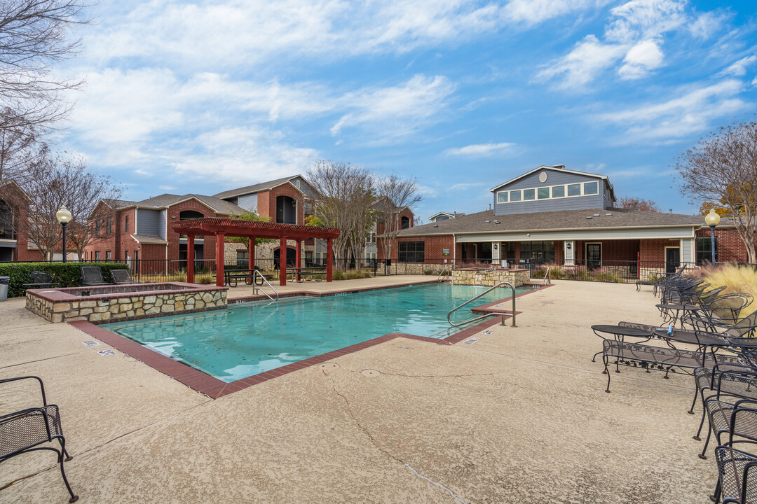 The Homes of Mountain Creek in Grand Prairie, TX - Building Photo