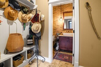 508 W Polk St in Houston, TX - Building Photo - Building Photo