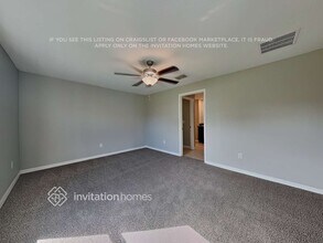 15520 Colt Creek Pl in Sun City Center, FL - Foto de edificio - Building Photo