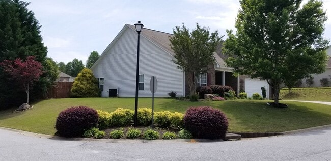 101 Giants Ridge Rd in Easley, SC - Building Photo - Building Photo
