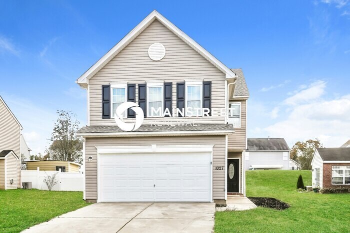 1027 Highstone Dr in Greensboro, NC - Building Photo