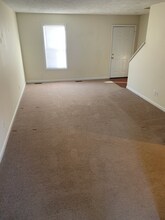 14 Lake Village Ct in Johnson City, TN - Foto de edificio - Building Photo