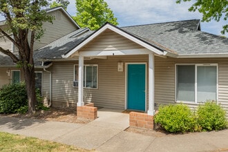 Abbey Heights in Lafayette, OR - Foto de edificio - Building Photo