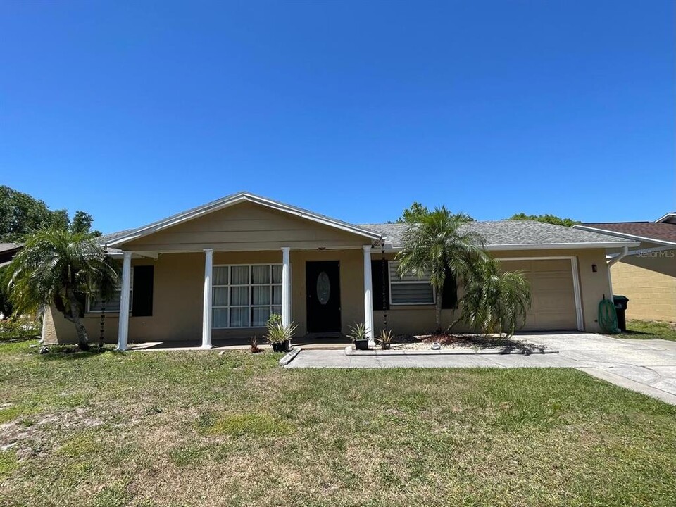 11418 Brithon Dr in Orlando, FL - Foto de edificio