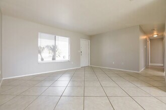 7143 Gama Ct in North Port, FL - Building Photo - Building Photo