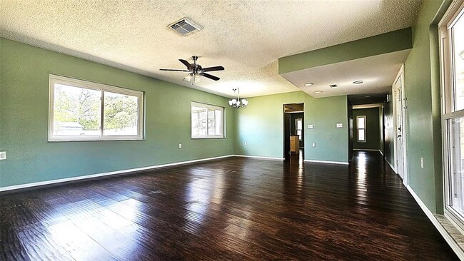 1524 Newhope Rd in Spring Hill, FL - Building Photo - Building Photo