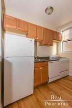 723 W Barry Ave in Chicago, IL - Building Photo - Building Photo