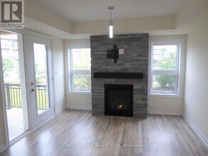 2 Cove Ct in Collingwood, ON - Building Photo - Building Photo