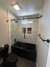 1758 Harding Ave in Hanford, CA - Building Photo - Building Photo