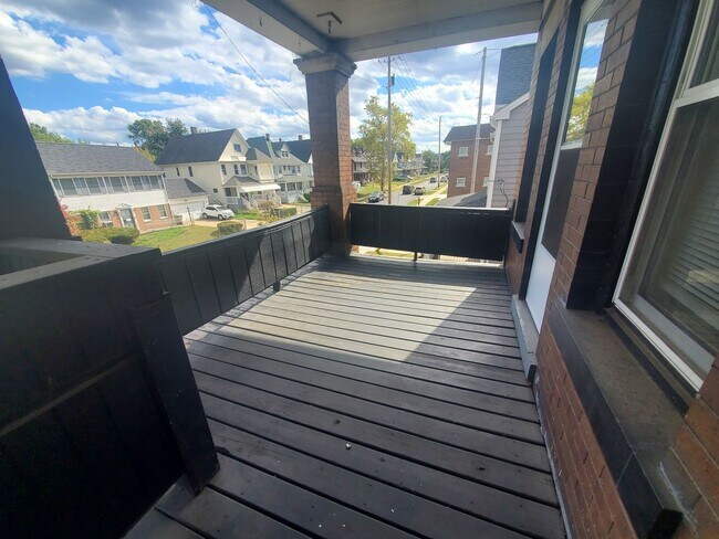 1446 E 115th St in Cleveland, OH - Building Photo - Building Photo