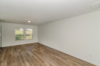 134 Mountain Crest Dr in Statesville, NC - Building Photo - Building Photo