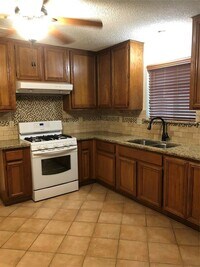 715 N Rock Dr photo'