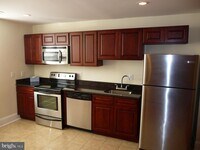 661 N 33rd St photo'