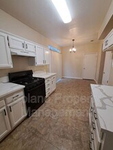 849 Chateau Cir in Vacaville, CA - Building Photo - Building Photo