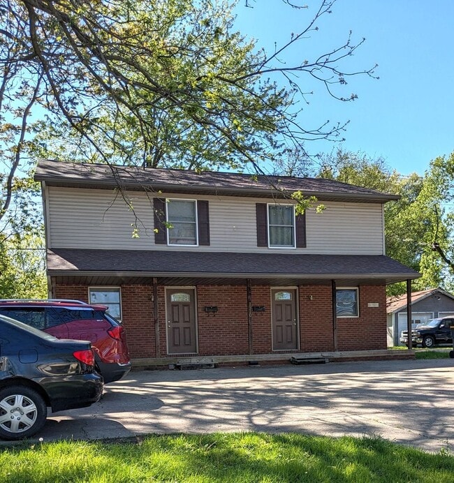 property at 1310 S Madison St