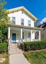 316 N State St in Ann Arbor, MI - Building Photo