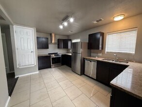 1507 Gorman in San Antonio, TX - Building Photo - Building Photo