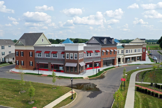 The Residence at Old York Village in Chesterfield, NJ - Foto de edificio - Building Photo