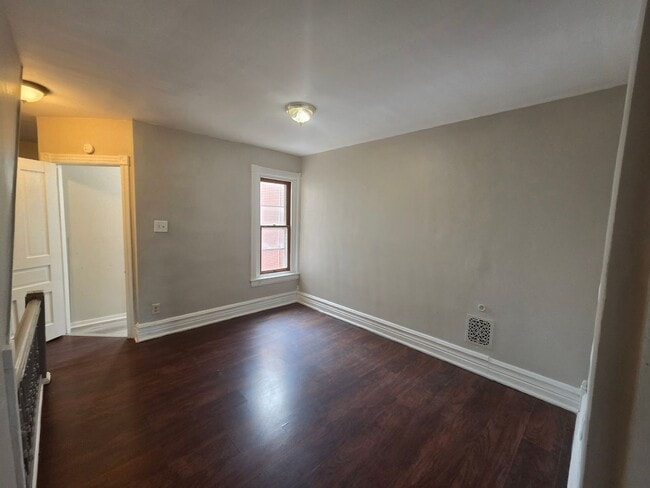 property at 924 Washington St