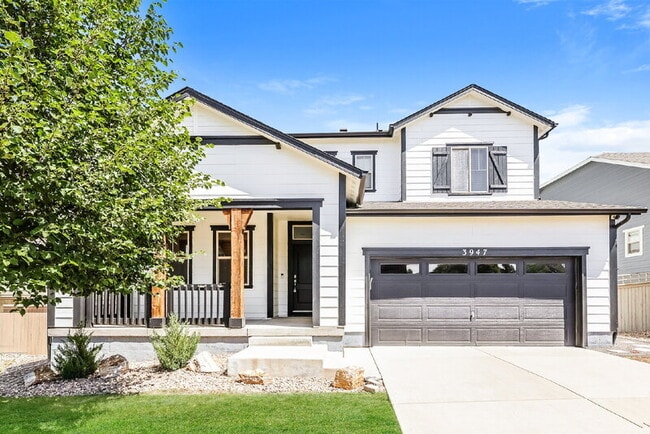 property at 3947 Donnington Cir