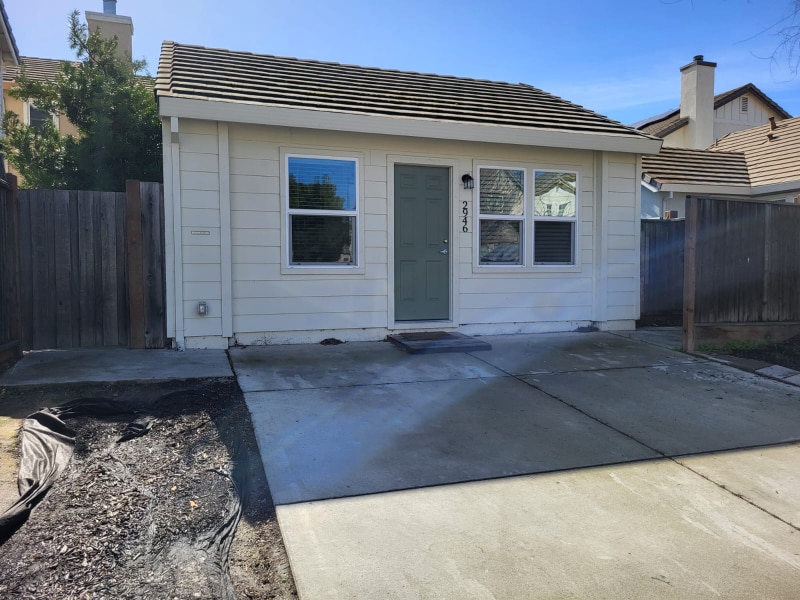 2946 Taylor Way in Tracy, CA - Building Photo