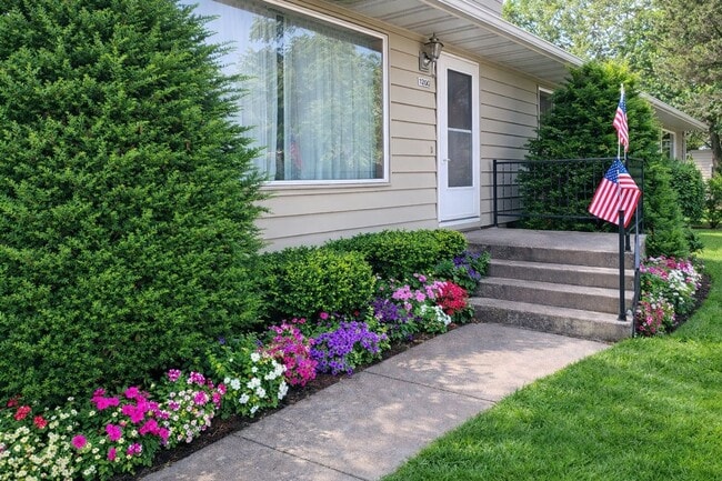 1200 Cedar St in Merrill, WI - Building Photo - Building Photo