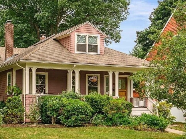 property at 25 Bradford Rd