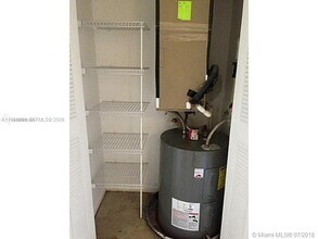 8106 SW 21st Ct in Miramar, FL - Building Photo - Building Photo