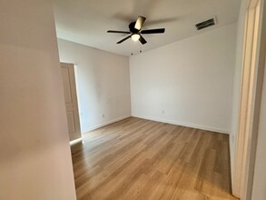 5719 Kemper St in Lubbock, TX - Building Photo - Building Photo
