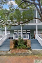 413 E Waldburg St in Savannah, GA - Building Photo - Building Photo