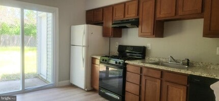 4 Harrington Ln in Sicklerville, NJ - Building Photo - Building Photo