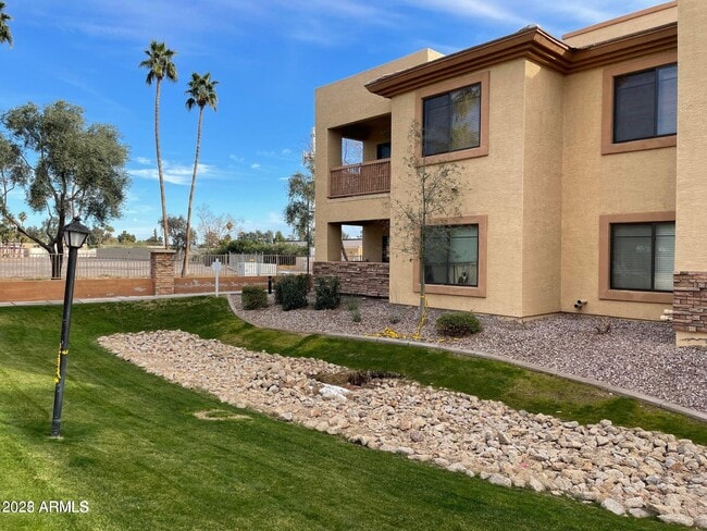6770 N 47th Ave in Glendale, AZ - Building Photo - Building Photo