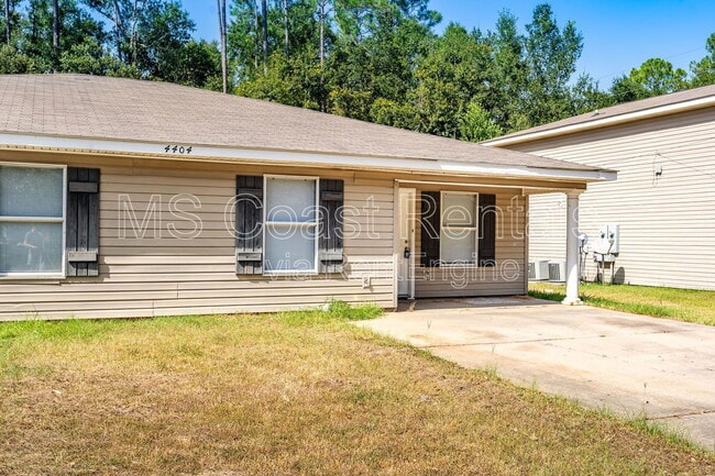 4404-30th 1/2 30th 1/2 St in Gulfport, MS - Building Photo - Building Photo