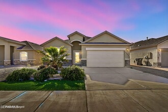 1177 Night Sky St in El Paso, TX - Building Photo - Building Photo