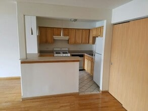 3000 Bayside Dr, Unit 000 in Palatine, IL - Building Photo - Building Photo